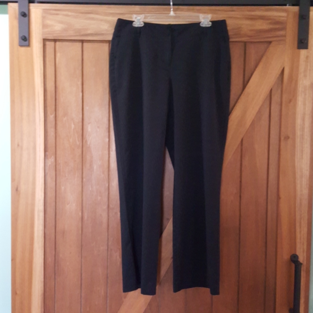 *CHICO'S* Black Trousers (Size 2 Regular)